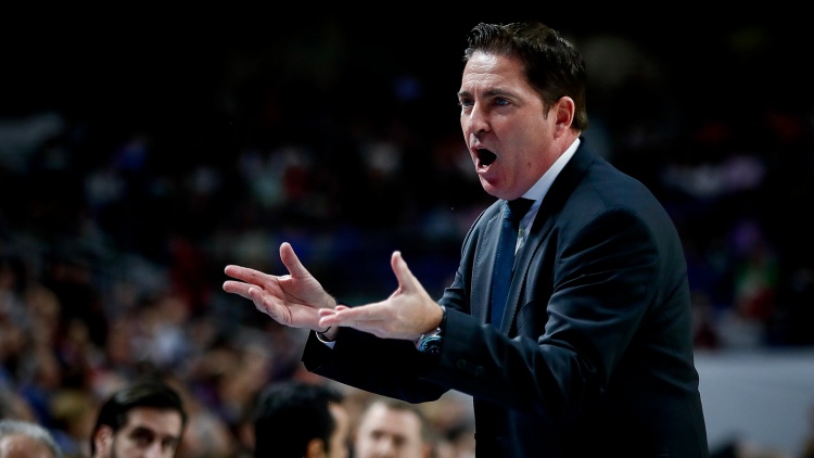 Πασκουάλ: «Ανέκδοτο το συμβάν με το πούλμαν»