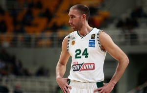 «Τρέχει» ο Λοτζέσκι, εκτός ο Μήτογλου