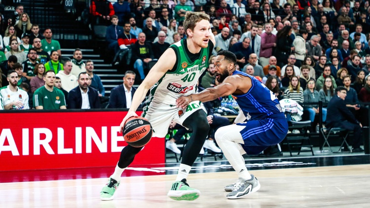 Εκτός προπόνησης ο Γκριγκόνις, αλλά πάει με την αποστολή στο Μονακό