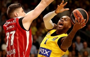 Τόμας: «Εκείνοι θα πρέπει να ανησυχούν»