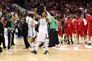 «Πράσινη»... περιποίηση στο Βερολίνο (vids)