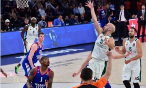 Καλάθης: «Το καλύτερό μου παιχνίδι»