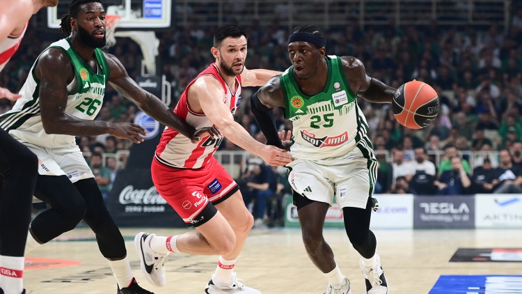 Έχασε το πλεονέκτημα αλλά οι «μάχες» συνεχίζονται