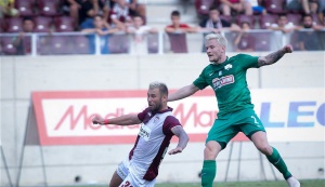 Γιόχανσον: «Περήφανος για την ομάδα μου»