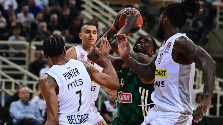 Απών για ένα ημίχρονο, ηττημένος για έναν (ακόμα) αγώνα!