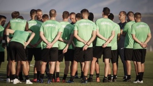 Συνεχίζει πλήρης για το ντέρμπι