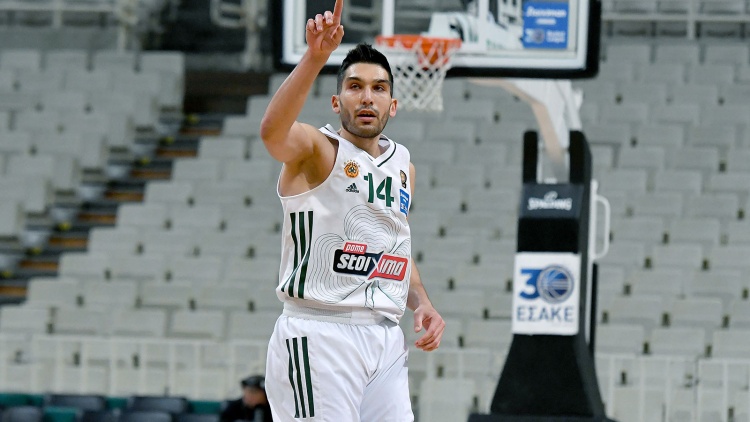 Κασελάκης: «Είχαμε έλλειψη ενέργειας - Πάμε να παίξουμε δύο τελικούς»