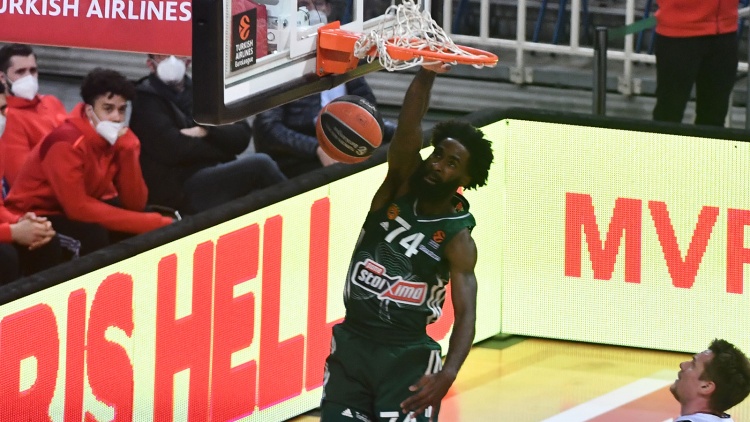 Αντίδραση και νίκη με οδηγό τον Σαντ Ρος