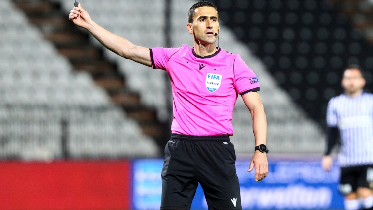 Ο Νταμπάνοβιτς στο Παναθηναϊκός - ΑΕΚ