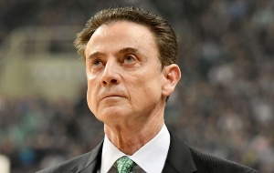 Πιτίνο: «Τέσσερις κοιτάζαμε έναν»