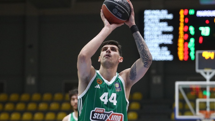 Μήτογλου: «Θα μας κάνει καλό αυτή η νίκη - Όλοι θέλουν να κερδίσουν τον Παναθηναϊκό» (vid)