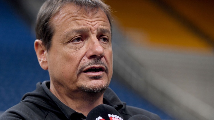 Αταμάν: «Κορυφαία στην άμυνα η Βαλένθια - Να χρησιμοποιήσουμε την έδρα μας»