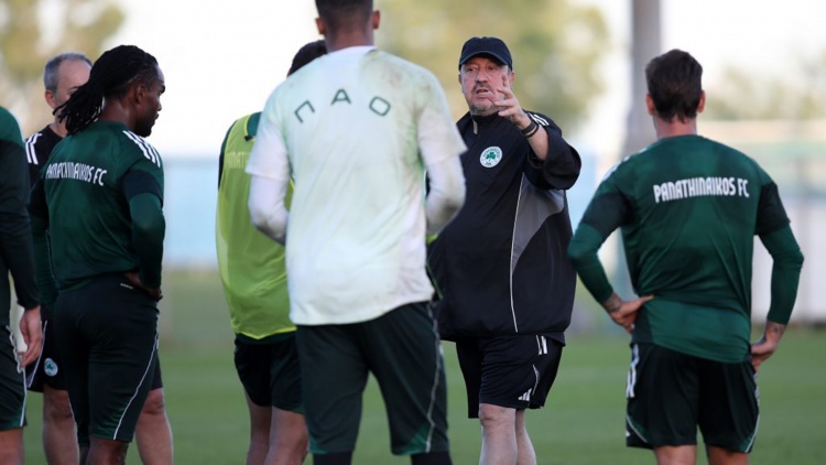 Έπιασε δουλειά στον Παναθηναϊκό ο Μπενίτεθ - Επέστρεψε σε φουλ ρυθμούς ο Ρενάτο Σάντσες (vid)