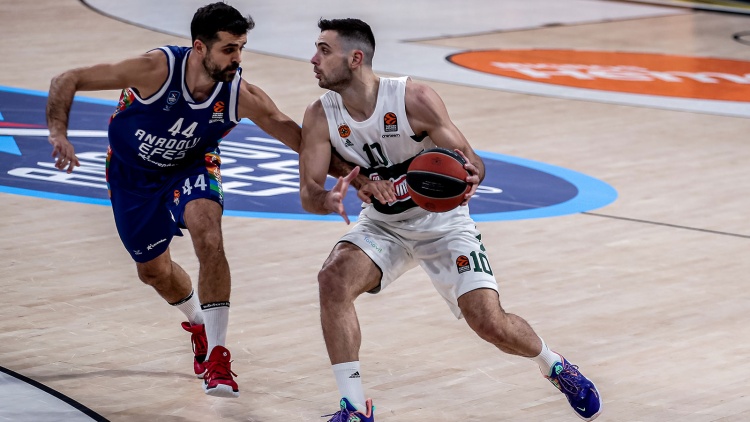 «Πρόταση της Εφές στον Παπαπέτρου»