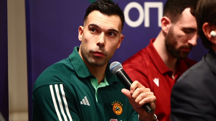 Σλούκας: «Βασικός στόχος για εμάς το Κύπελλο»