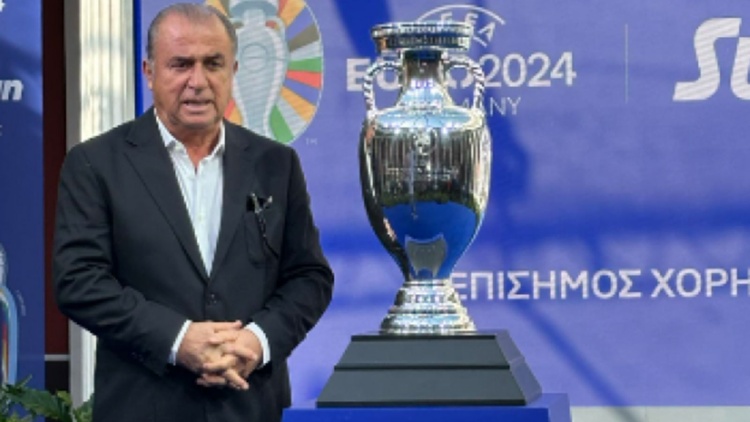 Τερίμ: «Πιστεύω και εύχομαι η Ελλάδα να προκριθεί στο Euro»