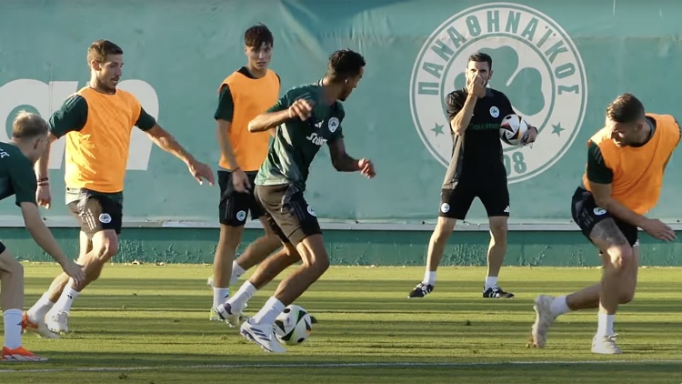 Προπόνηση με έμφαση στην κυκλοφορία της μπάλας