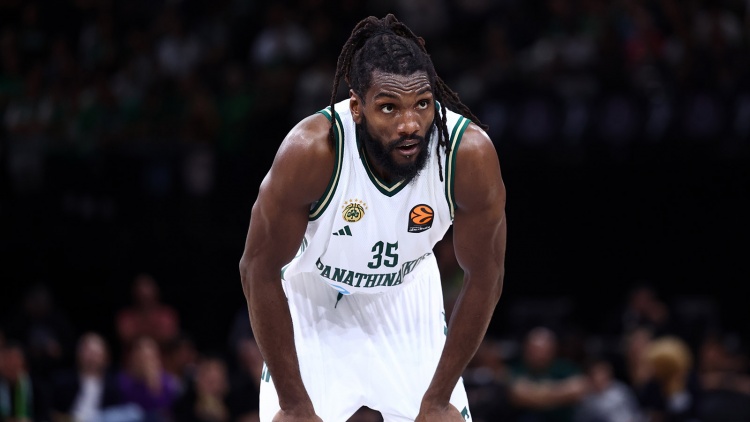 Κένεθ Φαρίντ: «Δεν με νοιάζουν τα στατιστικά, με νοιάζει η νίκη»