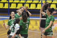 Άνετη νίκη για τα «φίνα κορίτσια»