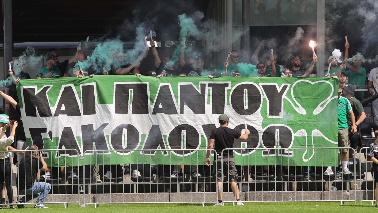 Μήνυμα ενότητας από τη Θύρα 13 στην προπόνηση του Παναθηναϊκού: «Πάμε για το πρωτάθλημα!»