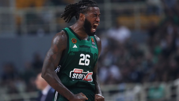 Λέσορ: «Η πίστωση πηγαίνει στην ομάδα μου για την δική μου εμφάνιση»