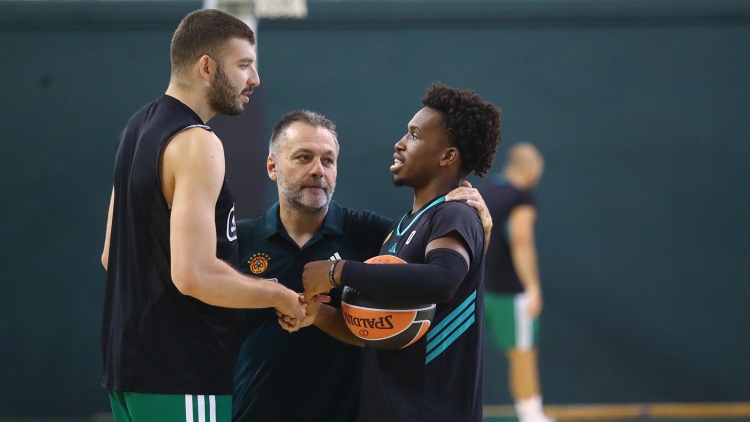 Ο Παναθηναϊκός ανακοίνωσε το ρόστερ για τη σεζόν 2025-26 (pic)