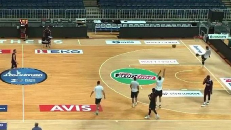 Το καλάθι του αιώνα από τον Νέντοβιτς μπήκε με το… πόδι (vid)