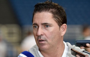 «Πρέπει να βελτιωθούμε και να κερδίσουμε»