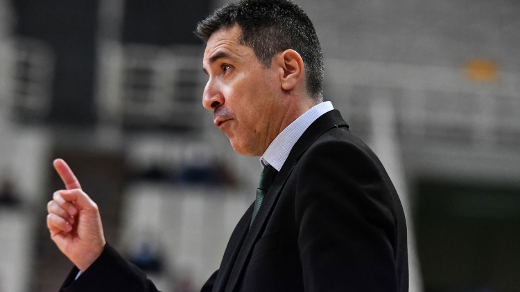 Πρίφτης: «Έχουμε αξιοπρέπεια και θα παίξουμε δυνατά κόντρα στον Ολυμπιακό»