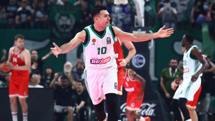 ΚΑΕ Παναθηναϊκός: «Γελάμε με όσα ακούμε και διαβάζουμε για τον Σλούκα»