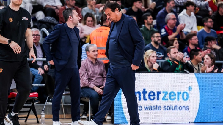 Άταμαν: «Απόψε μπορείτε να γράψετε για το ρεκόρ των διαιτητών. Επτά επιθετικά φάουλ σε βάρος μας»