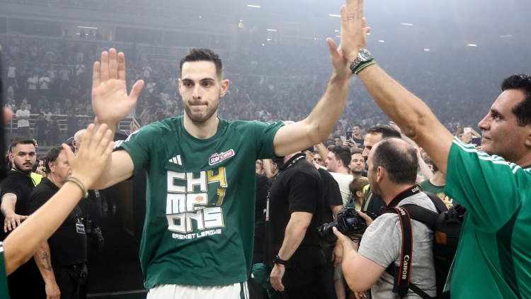 Ο Παπαπέτρου διοργανώνει camp στην Αθήνα