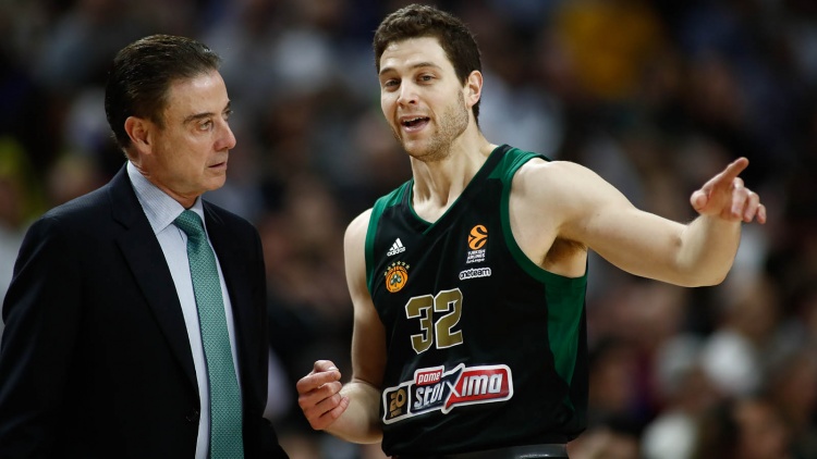 Τζίμερ Φριντέτ: Αποσύρθηκε από την ενεργό δράση o Αμερικανός σουτέρ (pic)