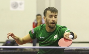 Δύο νίκες για το πινγκ πονγκ