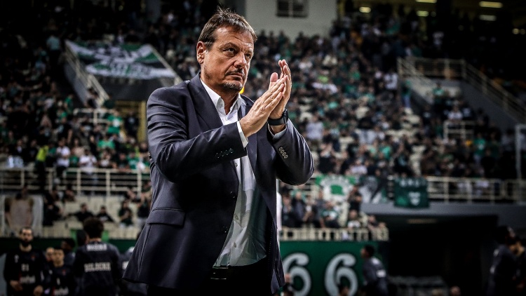 Αταμάν: «Αυτή είναι η ατμόσφαιρα που αξίζει να υπάρχει στο ΟΑΚΑ»