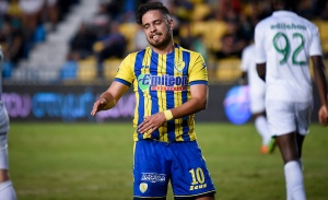 Κλεφτές ματιές σε Μάζουρεκ