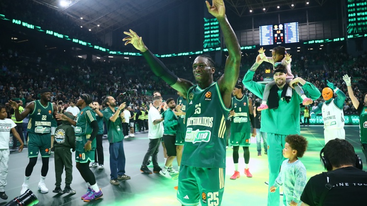 Κέντρικ Ναν: «Ήταν μια… γεύση του τι έρχεται – Νιώθω σαν παιδί, είμαι πολύ χαρούμενος»