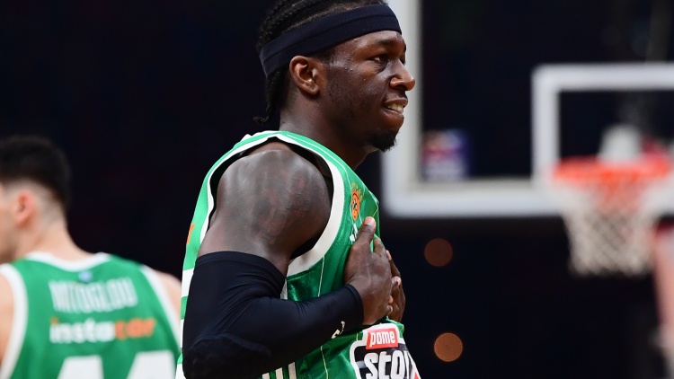 Καταγγελία Ολυμπιακού εις βάρος του Ναν - Ζητά την τιμωρία του Αμερικανού