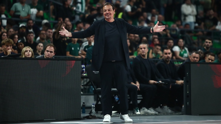 Άταμαν: «Έχουμε πρόβλημα – Παίξαμε άθλια άμυνα, δεν προσέφεραν οι σέντερ»