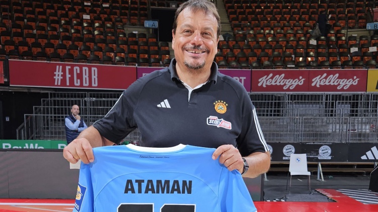 Η φανέλα με 66 που συνδέει τον Αταμάν και τη Μόναχο 1860 (pic)