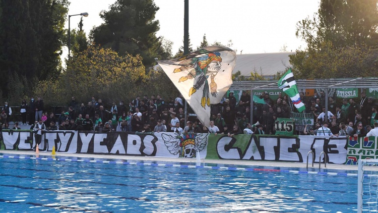 Οργή της Θύρας 13 για Ρεστέμη - Πανό έξω από το Δημαρχείο Χίου και σκληρή ανακοίνωση (pic)