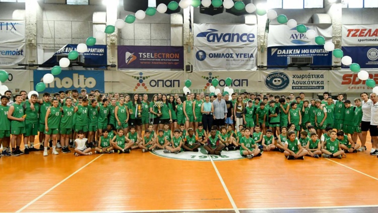 Γιορτινό κλείσιμο για την Ακαδημία μπάσκετ (pics)