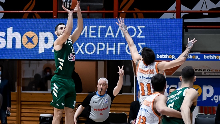 Κυρίαρχος Παναθηναϊκός συνέχισε το σερί στην Πάτρα