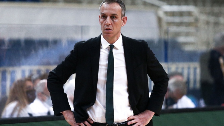 Κάτας: «Πρέπει να δουλέψουμε στην άμυνα»