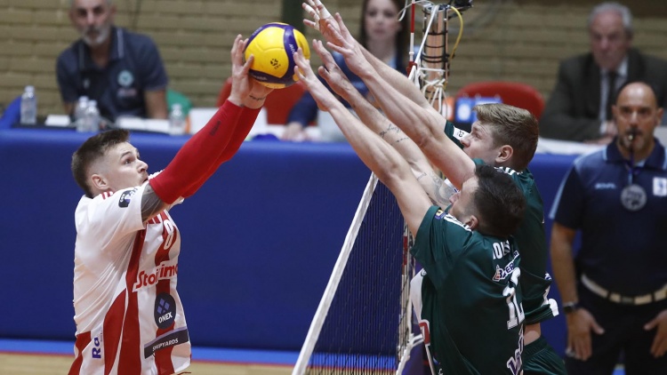 Ολυμπιακός - Παναθηναϊκός: Νίκη... απάντηση και παραμονή στην κορυφή θέλει το «τριφύλλι»