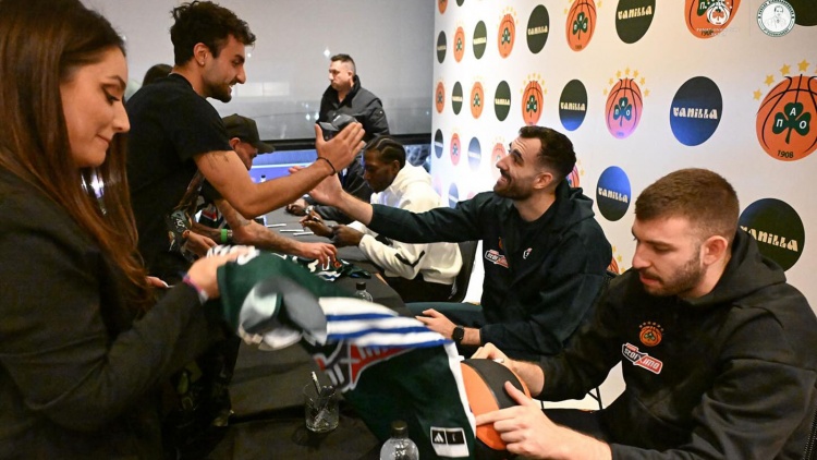 Θερμή υποδοχή στον Παναθηναϊκό στη Μελβούρνη (vid)