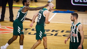 Το αφιέρωμα της Ευρωλίγκα στο τριπλ-νταμπλ του Καλάθη (vid)