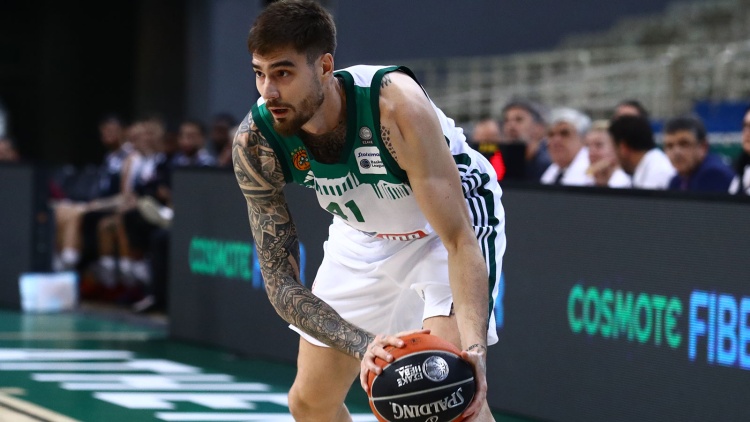 Επιτυχημένη η επέμβαση του Χουάντσο - Επιστρέφει σε δύο μήνες