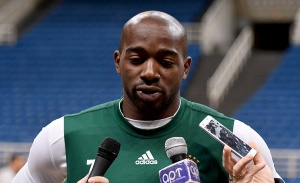 Λάσμε: «Να πάρουμε τη νίκη, καλό για εμένα το ΣΕΦ»