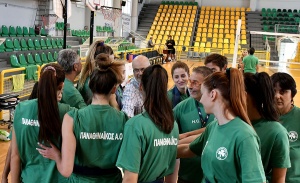 Πρώτη προπόνηση για τα «φίνα κορίτσια»